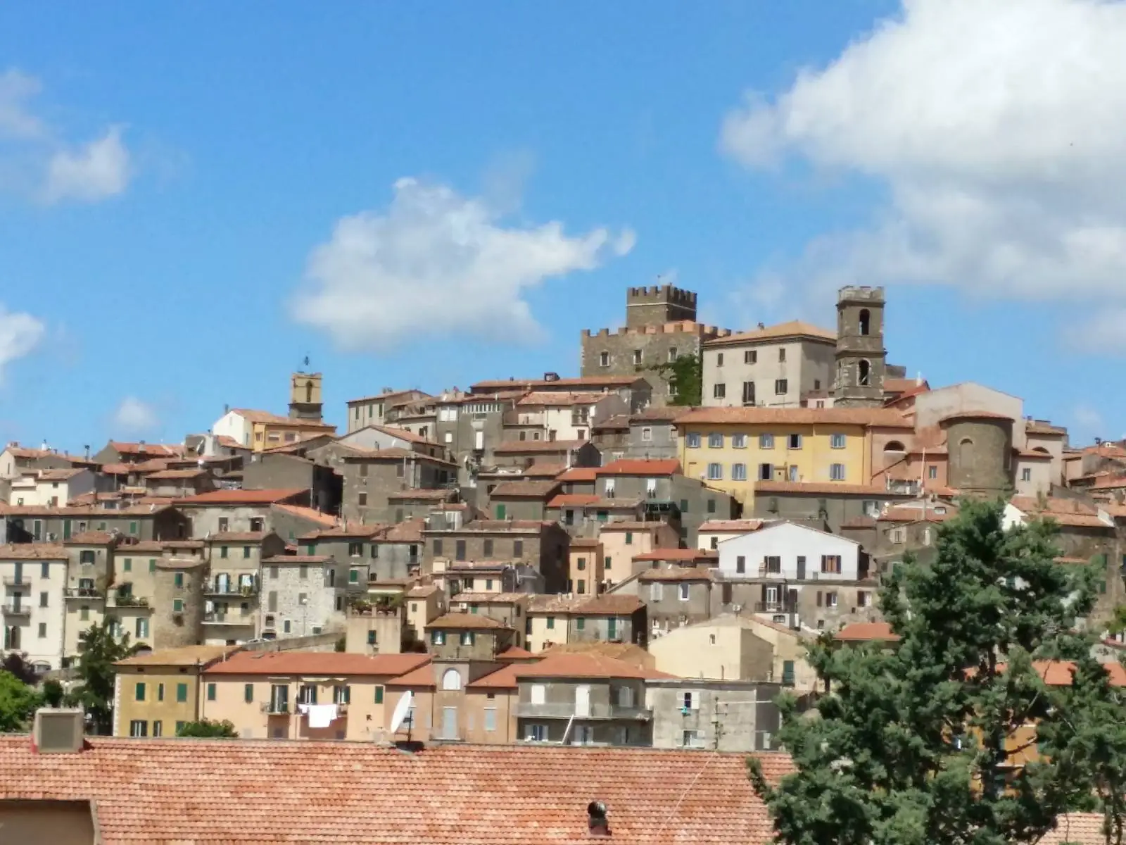 manciano-paese-panorama